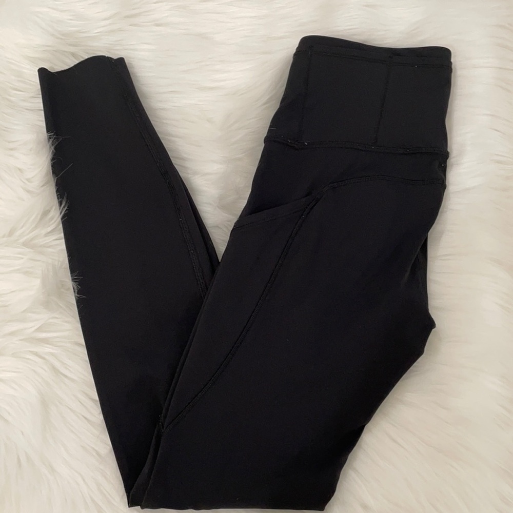Lululemon leggings with pockets - size 2
